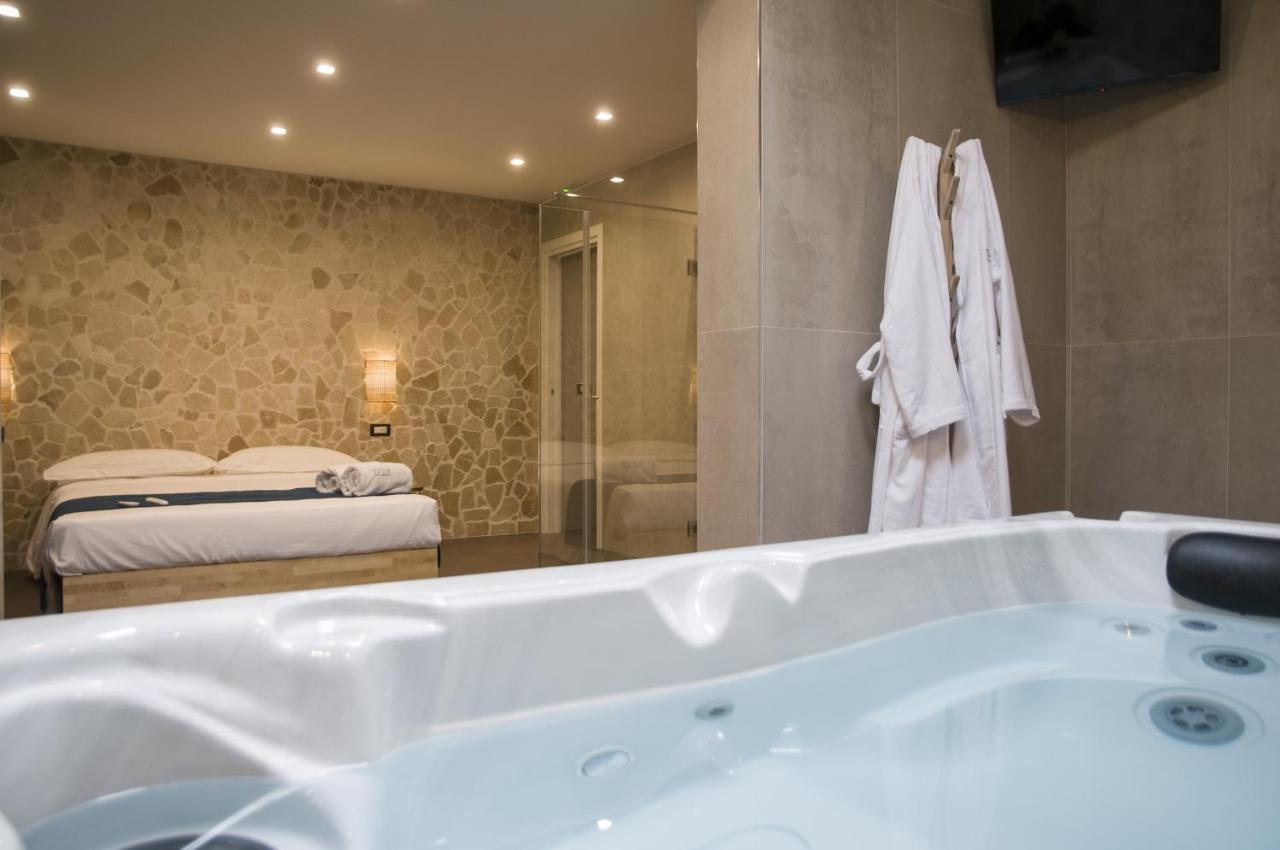 Suite 18 Luxury Apartments Μπάρι Εξωτερικό φωτογραφία