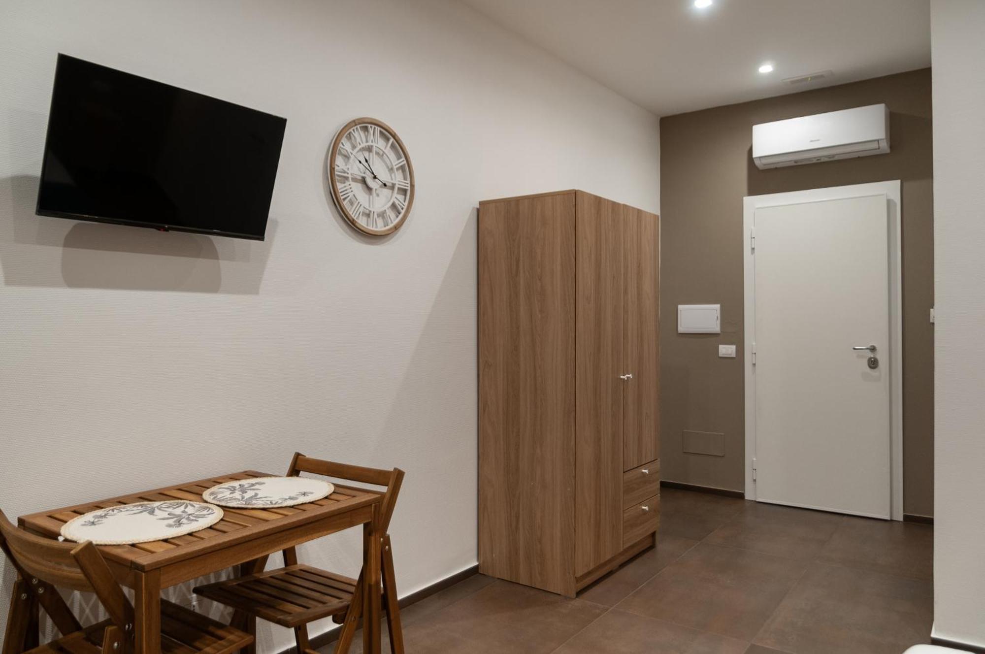 Suite 18 Luxury Apartments Μπάρι Εξωτερικό φωτογραφία